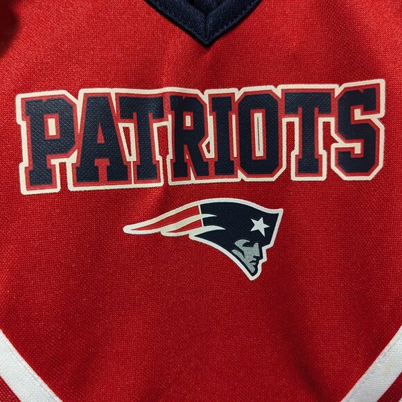 New England Patriots - Cheerleading Uniform (Size 2T) - Picture 5 of 7
